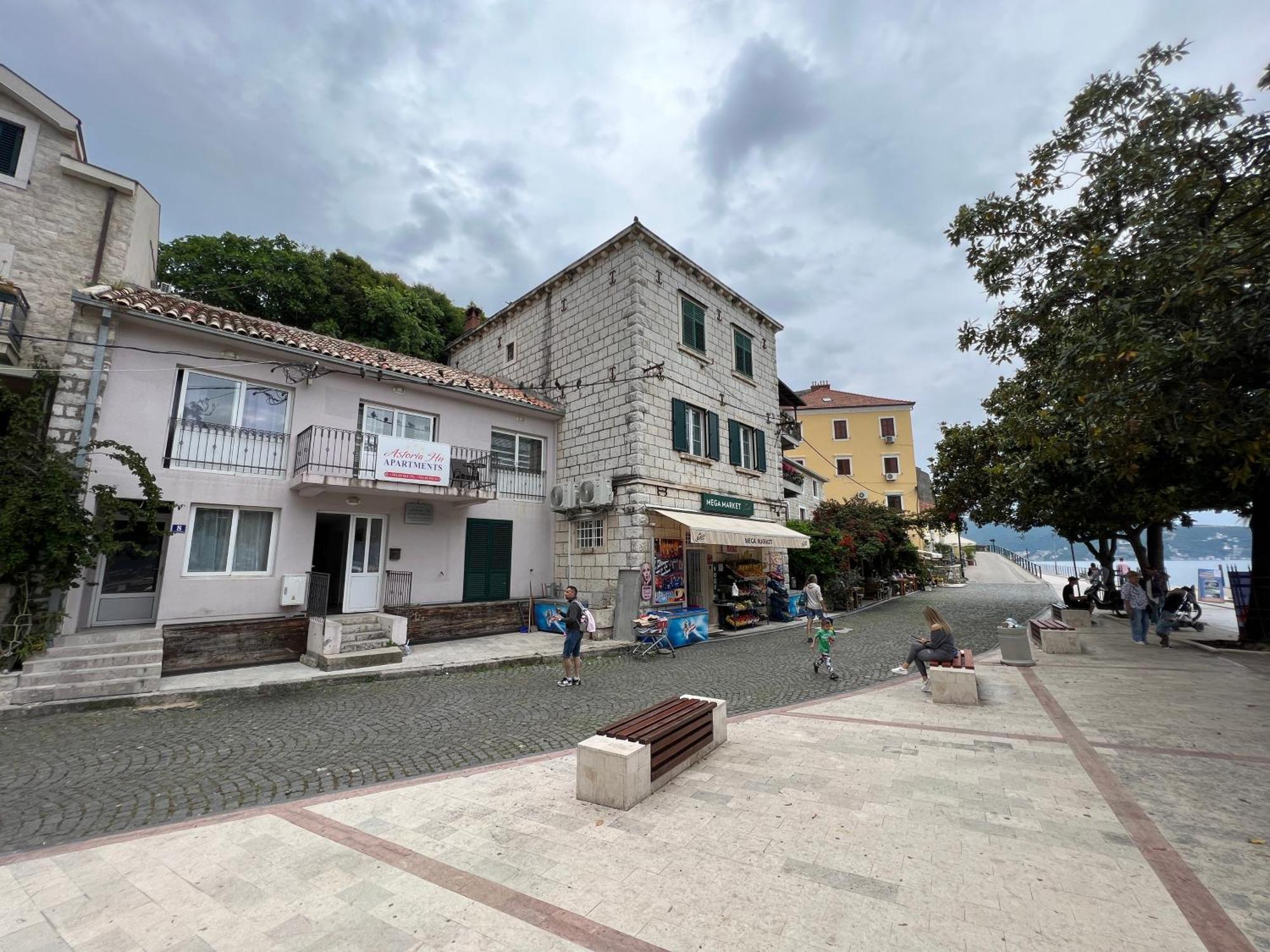 Apartments Astoria Hn Herceg Novi Zewnętrze zdjęcie