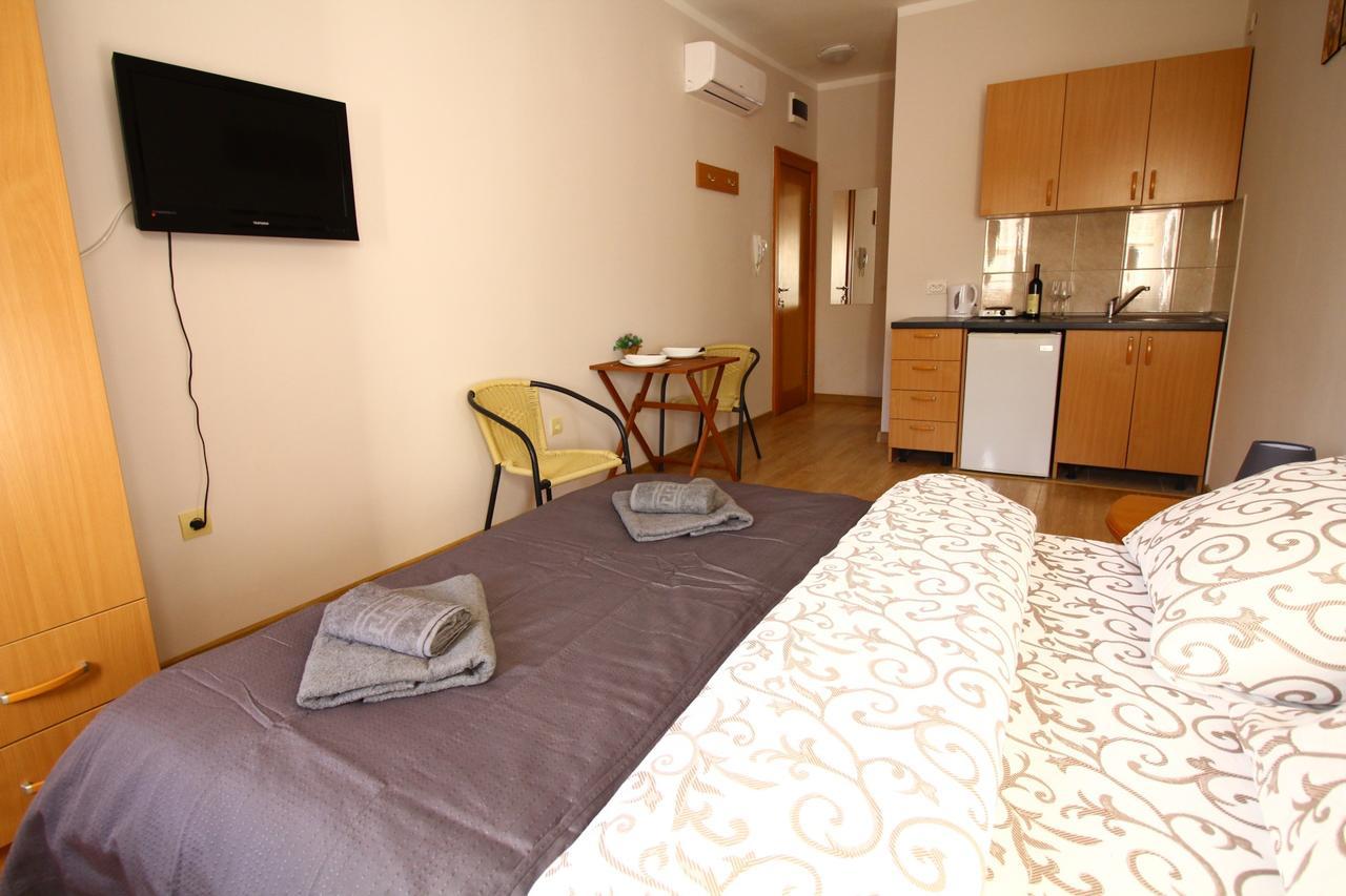 Apartments Astoria Hn Herceg Novi Zewnętrze zdjęcie